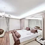 ベルヴェデーレ 4*