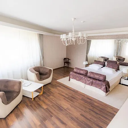 Ξενοδοχείο Belvedere 4*
