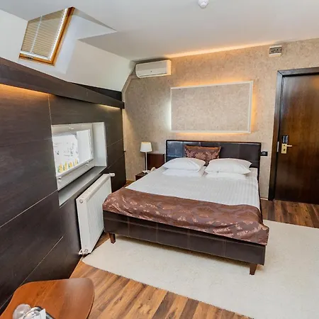 Belvedere Готель 4*