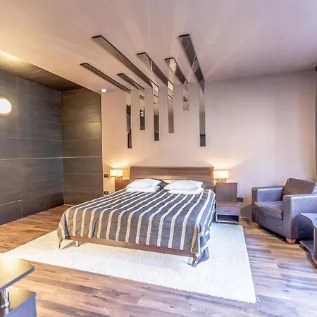 Belvedere Готель Брашов