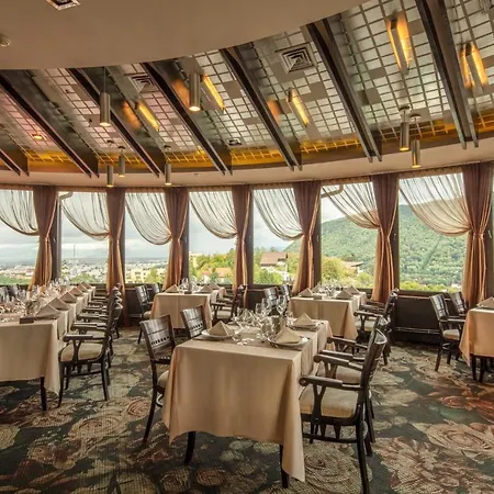 Готель Belvedere 4*