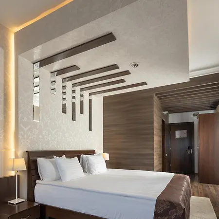 Hotell Belvedere 4*