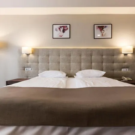 Belvedere Готель